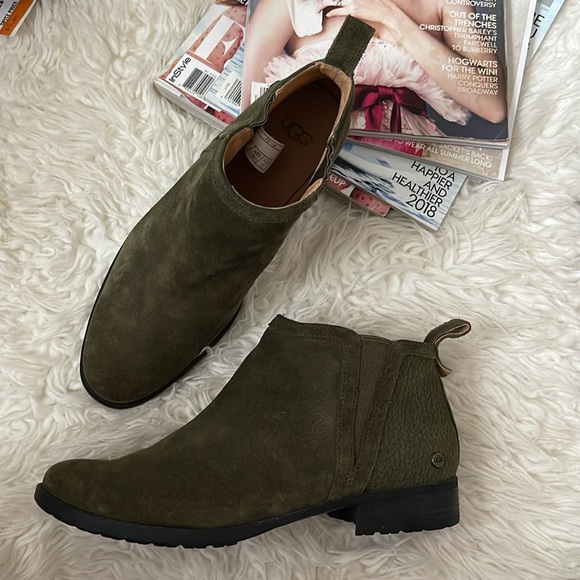 UGG Mcclaire ankle boots soft suede green booties - Picture 2 of 11